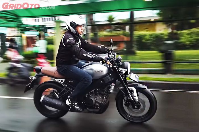 cocok buat yang suka motor sport bertampang retro, segini harga Yamaha XSR 155 bulan Desember 2020