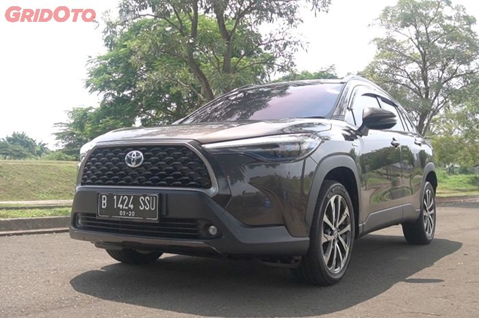 Corolla Cross Hybrid jadi mobil hybrid termurah yang ditawarkan PT Toyota Astra Motor (TAM), tapi berapa total cost of ownership mobil tersebut selama setahun?