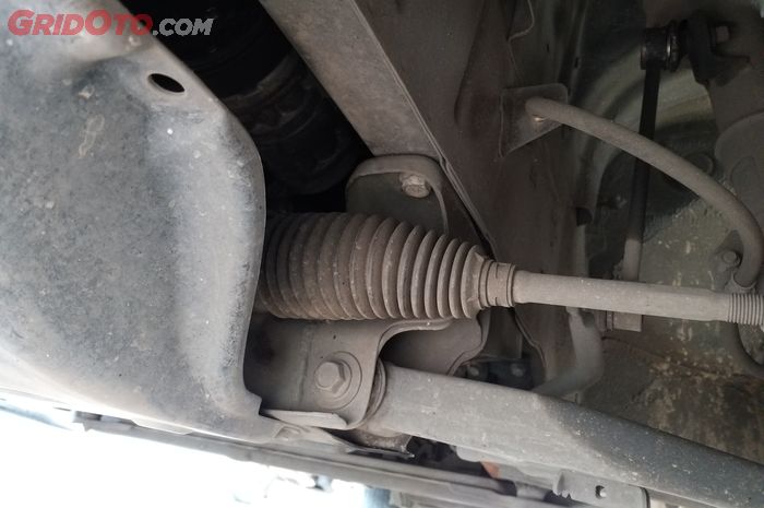 Kondisi karet boot power steering