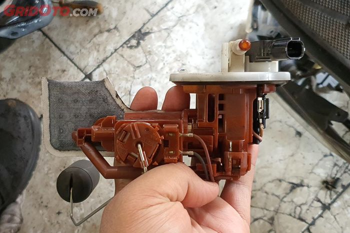 Fuel pump jadi part yang rawan rusak saat bensin sampai kosong 