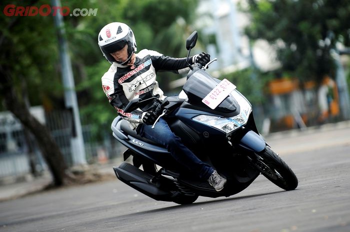 Ilustrasi harga motor bekas Yamaha Lexi