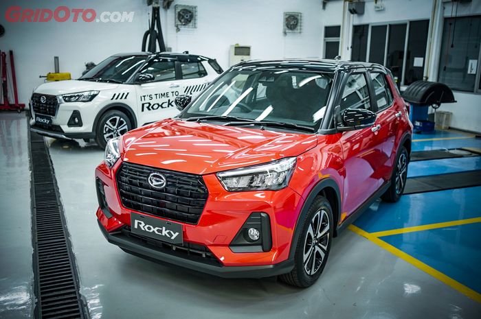 Daihatsu Rocky resmi meluncur di pasar Indonesia