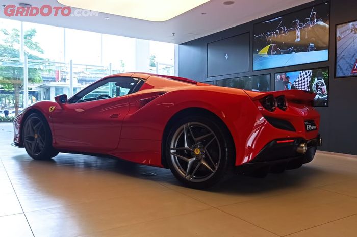 Ferrari F8 Spider