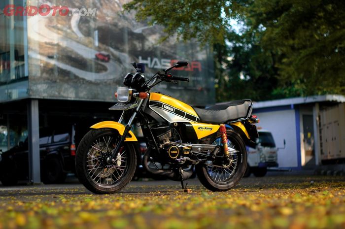 Modifikasi Yamaha RX-King garapan Suto Garage dengan part seadanya yang ternyata hedon!