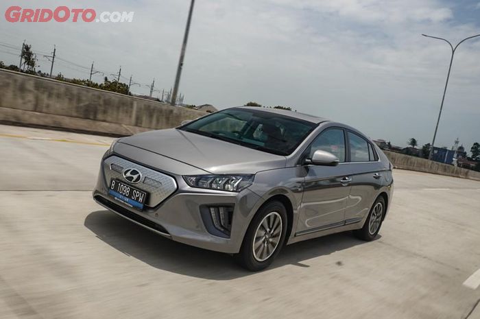 Hyundai Ioniq Signature dalam GridOto Liga Irit 2021