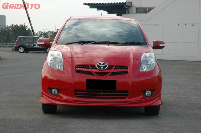 Ilustrasi mobil bekas Toyota Yaris Bakpao