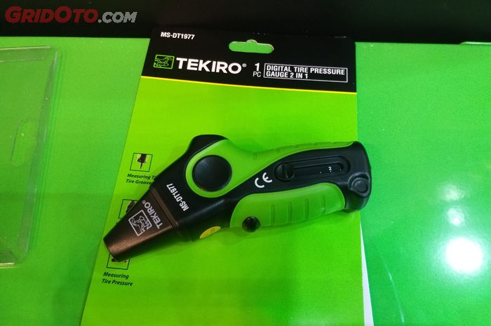 Digital tire pressure gauge dari Tekiro