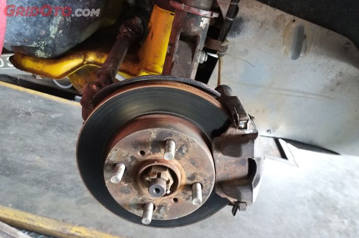 Upgrade pengereman mobil balap enggak boleh asal