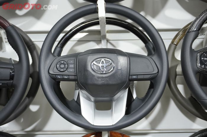 Setir Toyota Avanza Baru yang Bisa Dipasang di Toyota Avanza Lawas