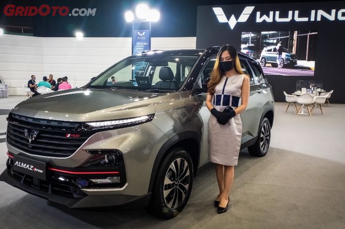 Ilustrasi Wuling Almaz RS Pro.