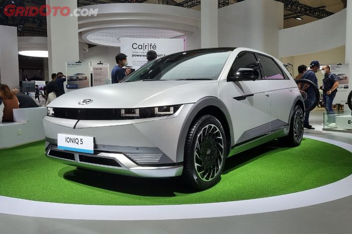 Hyundai Ioniq 5 Signature dengan fitur Smart Sense