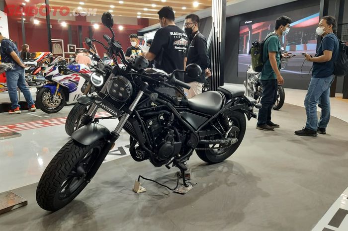 Honda Rebel warna Graphite Black di IIMS 2022