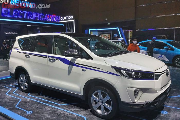 Toyota Kijang Innova EV Concept dipamerkan di IIMS 2022
