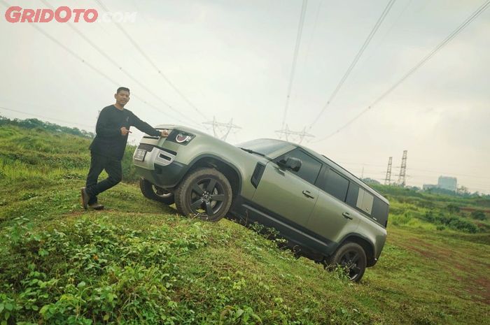 Land Rover Defender 110 P 400