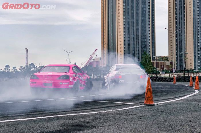 Simulasi kompetisi drifting untuk menambah jam terbang