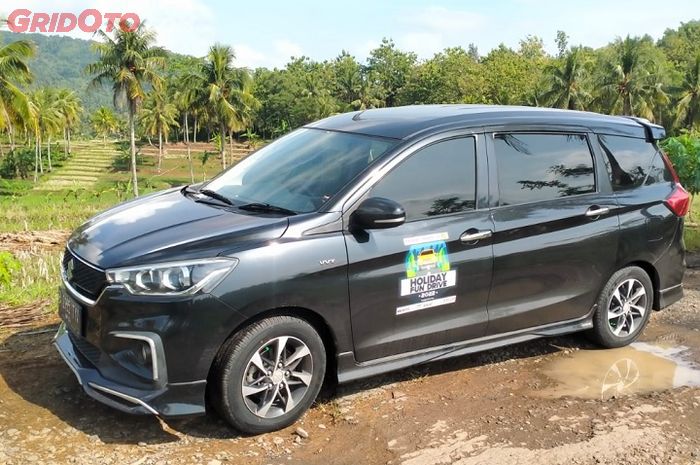 Suzuki Ertiga Suzuki Sport lanjut perjalanan Holiday Fun Drive 2022 ke Kebumen, Jawa Tengah.