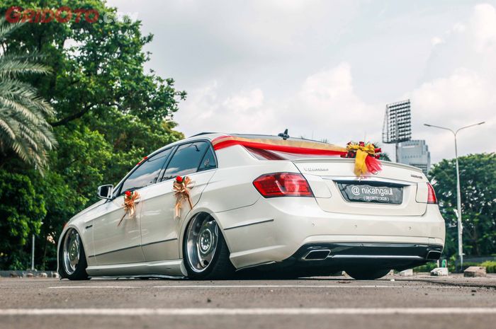 Mercedes-Benz W212 AMG diangkut langsung dari Jerman malah jadi wedding car