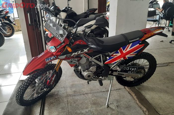 Ilustrasi Kawasaki KLX 150 tipe BF SE bekas