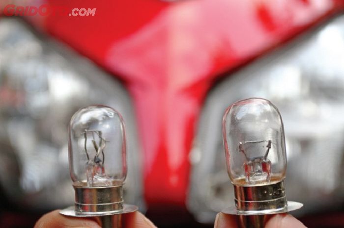 Lampu motor model bohlam lebih gampang putus dibandingkan lampu model LED