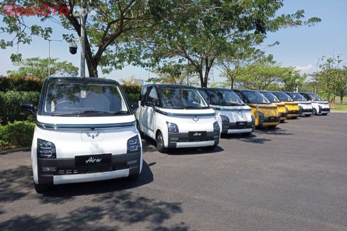 Harga Wuling Air ev yang memiliki Tingkat Kandungan Dalam Negeri (TKDN) sebesar 40 persen akan diumumkan di GIIAS 2022