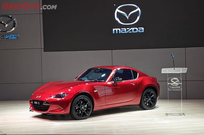 PT Eurokars Indonesia hadirkan 10 Line up kendaraan termasuk roadster MX-5 dipameran otomotif GIIAS 2022