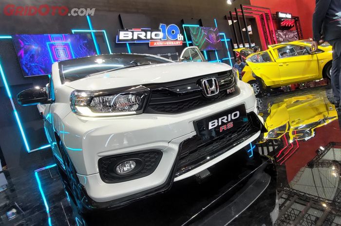 PT Honda Prospect Motor (HPM) rayakan 10 tahun Honda Brio di GIIAS 2022, mobil terlaris mereka di Indonesia saat ini