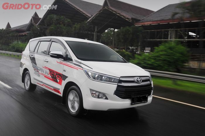 Toyota Kijang Innova bekas tahun  2016