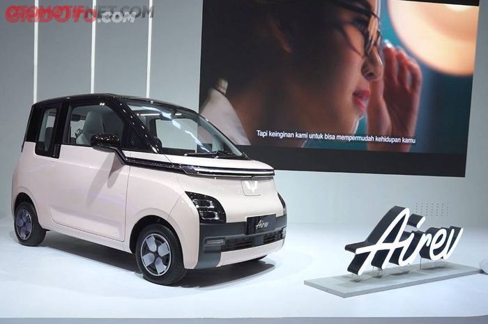 Wuling Air ev jadi salah satu mobil listrik yang dapat subsidi dari pemerintah