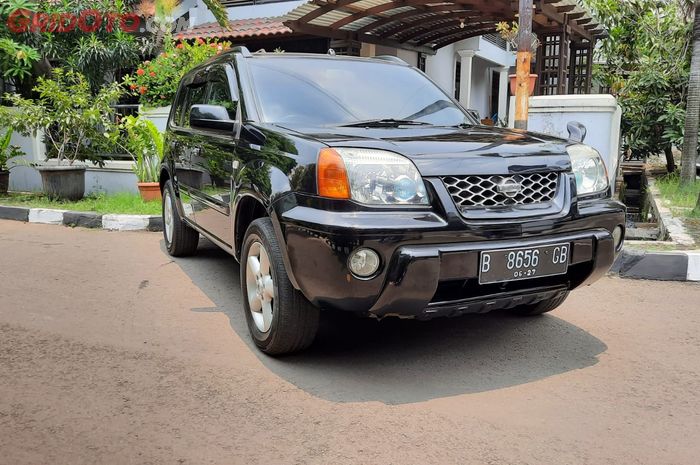 Mobil bekas Nissan X-Trail T30