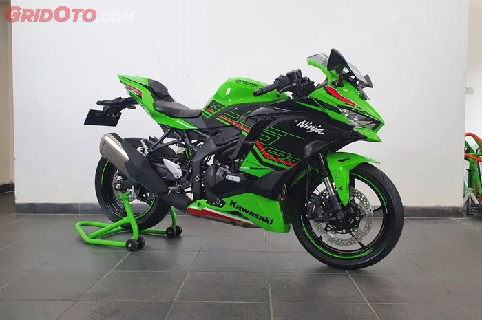 New Kawasaki Ninja ZX-25RR 2023