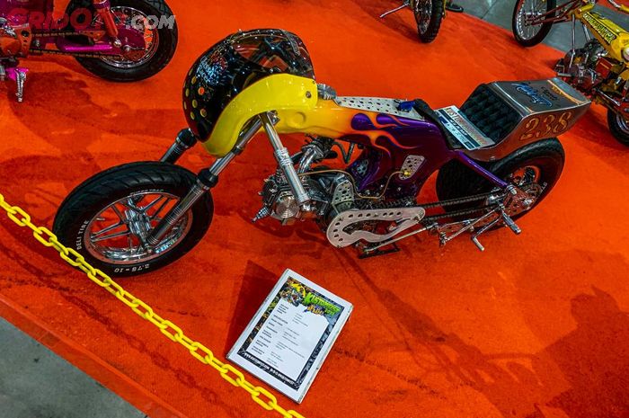 Cafe Racer berbasis Honda Dax mejeng di Kustomfest 2022