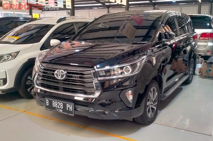 Mobil bekas Toyota Kijang Innova Reborn