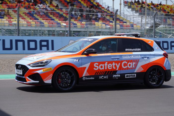 Hyundai i30 N Menjadi Safety Car di World Superbike Mandalika 2022