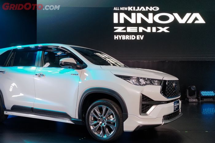 Biar enggak penasaran lagi, ternyata ini arti kata Zenix pada Toyota Kijang Innova Zenix yang baru meluncur hari ini.