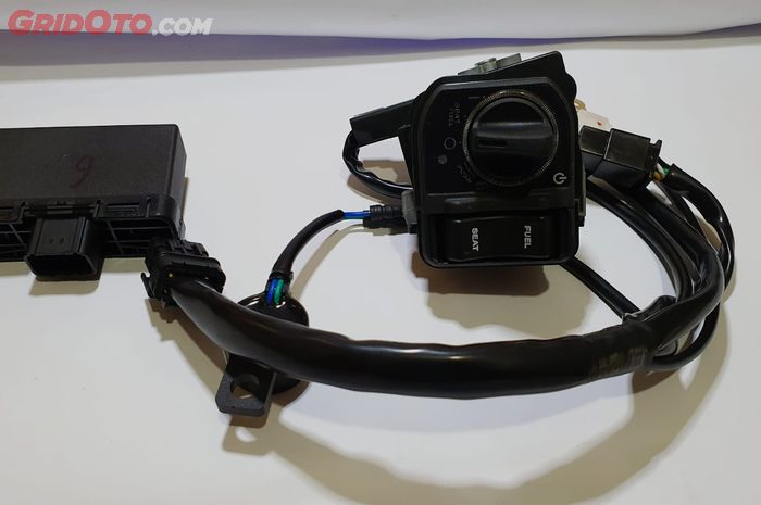 Paket keyless buat motor matic Honda