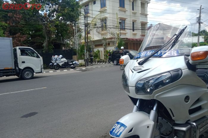 Honda Gold Wing yang digunakan pengawalan Presiden Jokowi, jadi sorotan masyarakat hari ini, Jumat (09/12/2022).