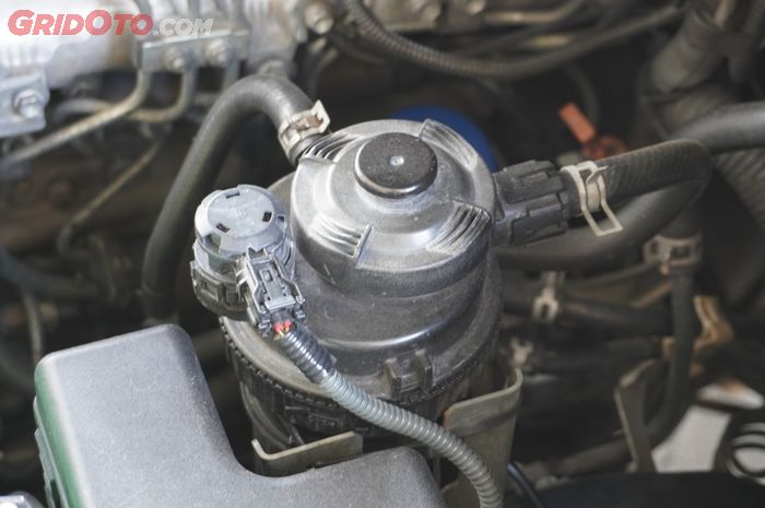 Jika mesin diesel common rail masuk angin, cukup pompa filter solar 