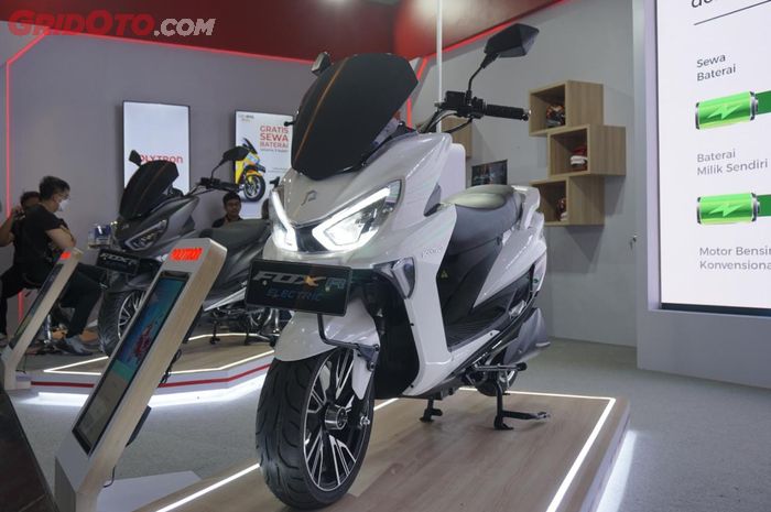 Motor listrik Polytron Fox-R di IIMS 2023