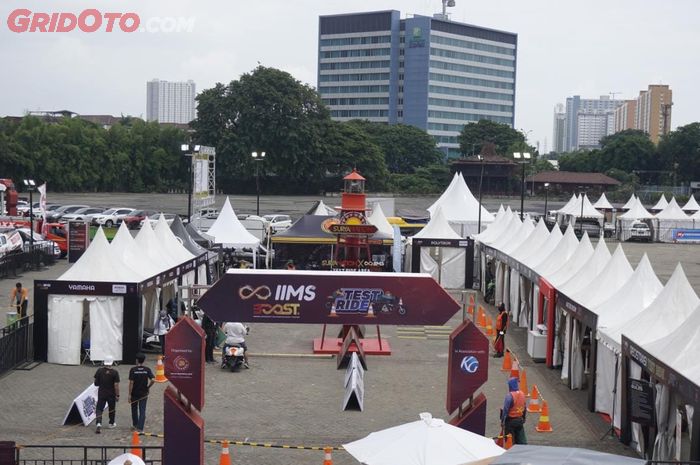 Ajang pameran otomotif IIMS 2024 digelar pada pertengahan Ferbuari mendatang, target transaksi Rp 5,3 triliun selama sepuluh hari pameran.