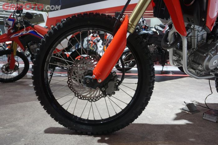 Honda CRF250L versi Indonesia absen fitur rem ABS