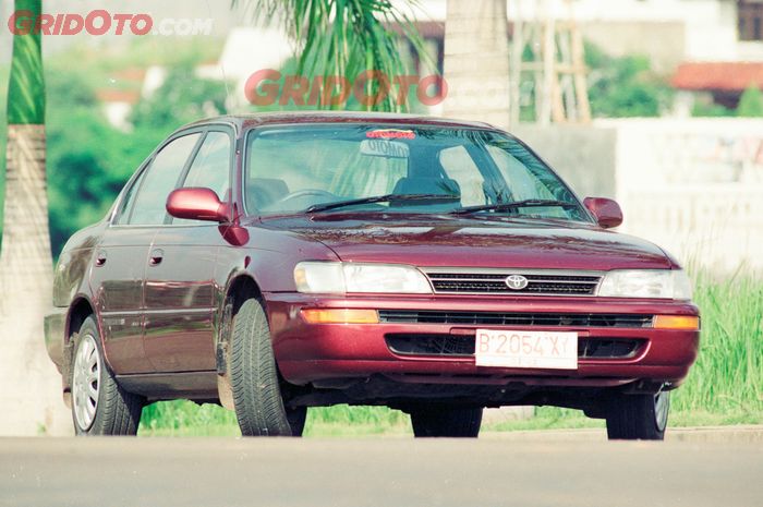 Ilustrasi. Minat mobil bekas Toyota Great Corolla 1992, perhatikan bagian ininya sob.