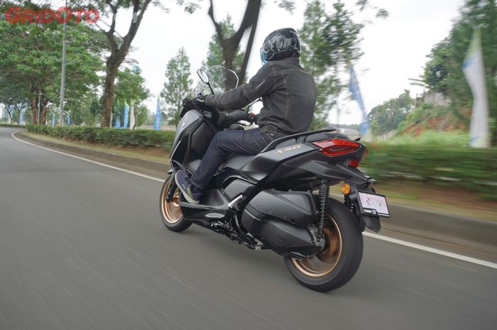 Konsumsi bensin Yamaha XMAX Connected