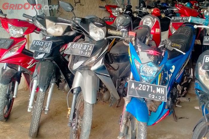 Harga motor bekas Rp 4-7 jutaan