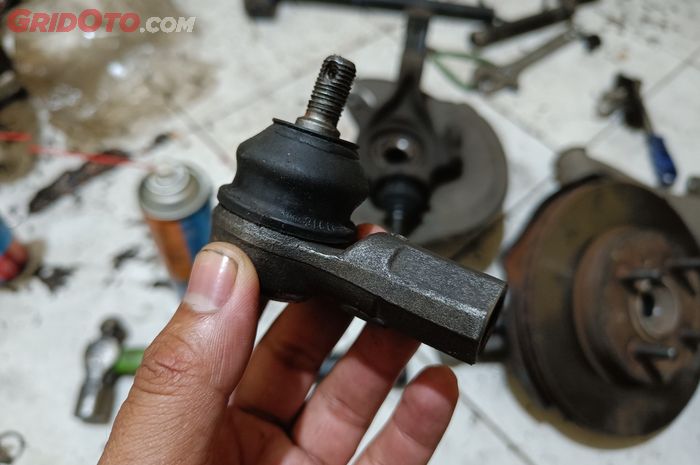 Tie rod mobil bisa diperbaiki