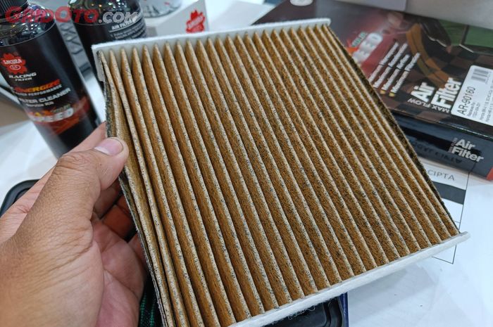 Filter kabin AC mobil Sakura