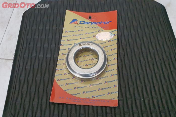 Ilustrasi spare part Danmotor buat Vespa matic 