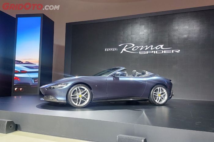 Peluncuran Ferrari Roma Spider untuk pasar Korea Selatan di Seoul (1/6/2023)