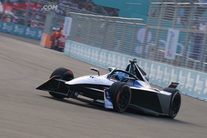 Akhirnya menang juga, Maxmilian Guenther melenggang tanpa lawan di Formula E Jakarta 2023 ronde 11.