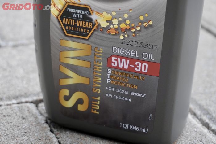 STP dengan base oil full synthetic serta standarisasi API CK-4 mesin diesel