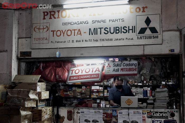Prioritas Motor Toyota Mitsubishi, surganya spare part dari model baru hingga lawas di Palmerah, Jakarta Pusat